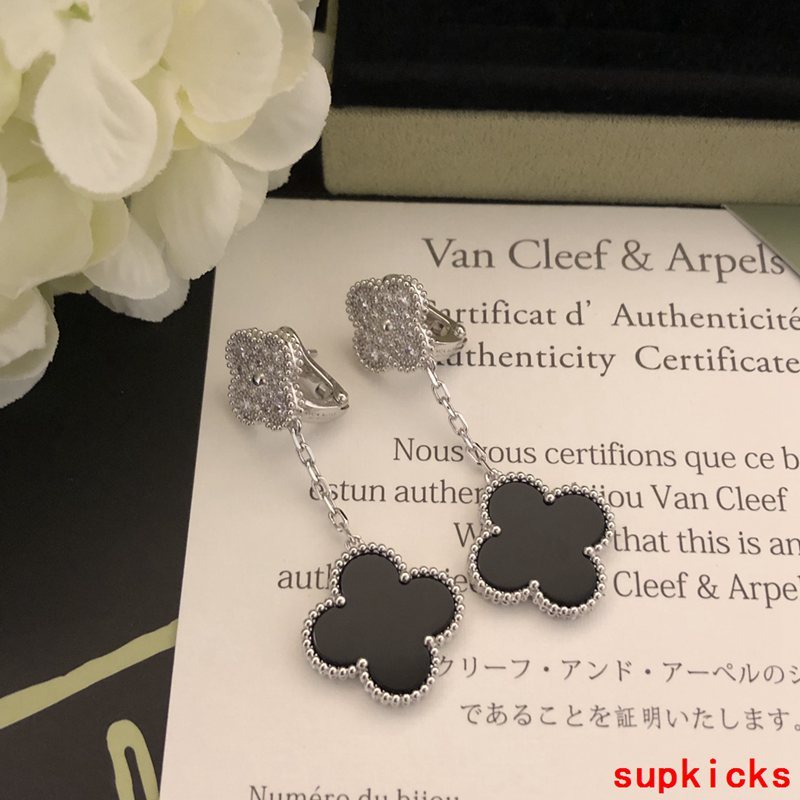 Van Cleef & Arples Jewelry