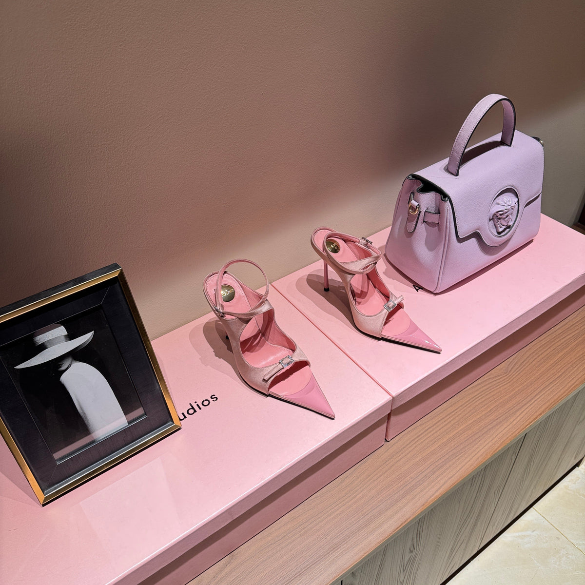 SL HEELS