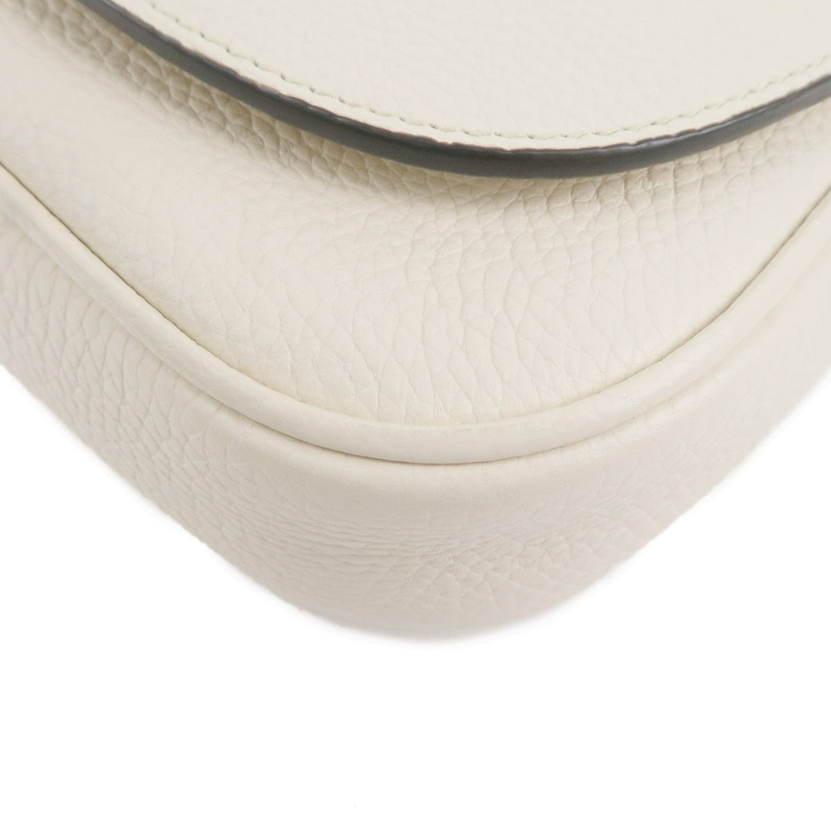 GUCCI SOHO Leather Chain Shoulder Bag Crossbody Bag Ivory 536224