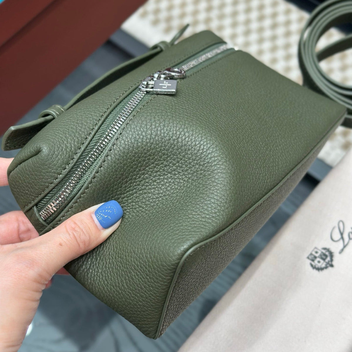 LORO P EXTRA POCKET L19 BAG