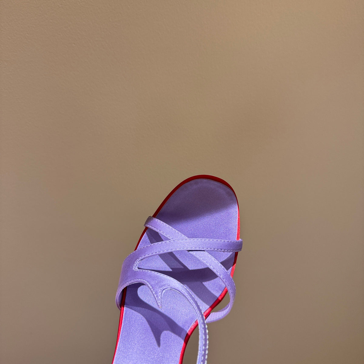 ROGER V HEELS