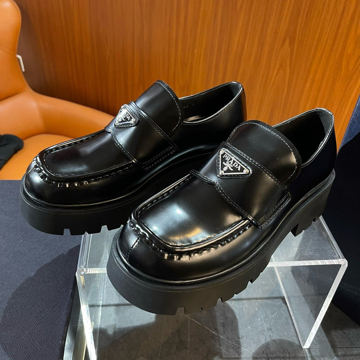 PD LOAFERS