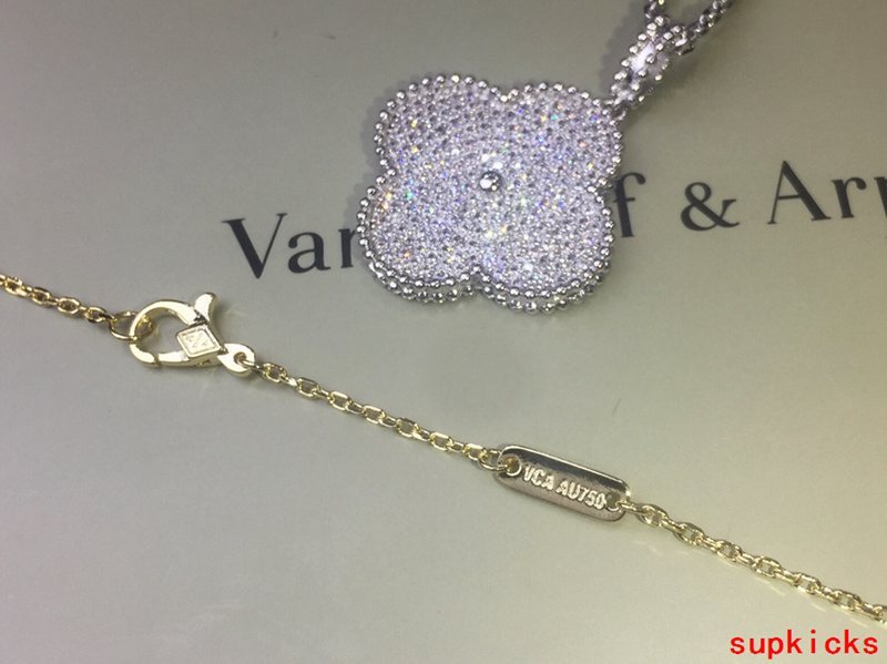 Van Cleef & Arples Jewelry