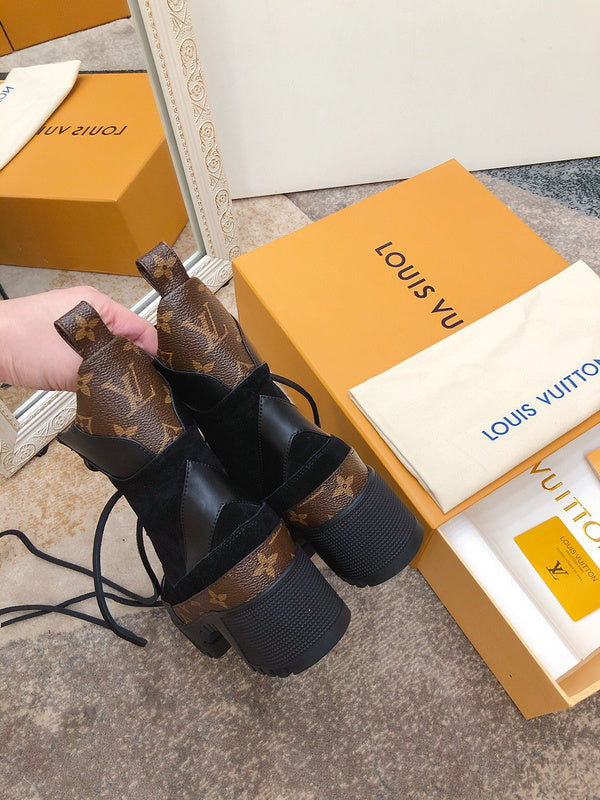 Louis Vuittion Luxury Shoes