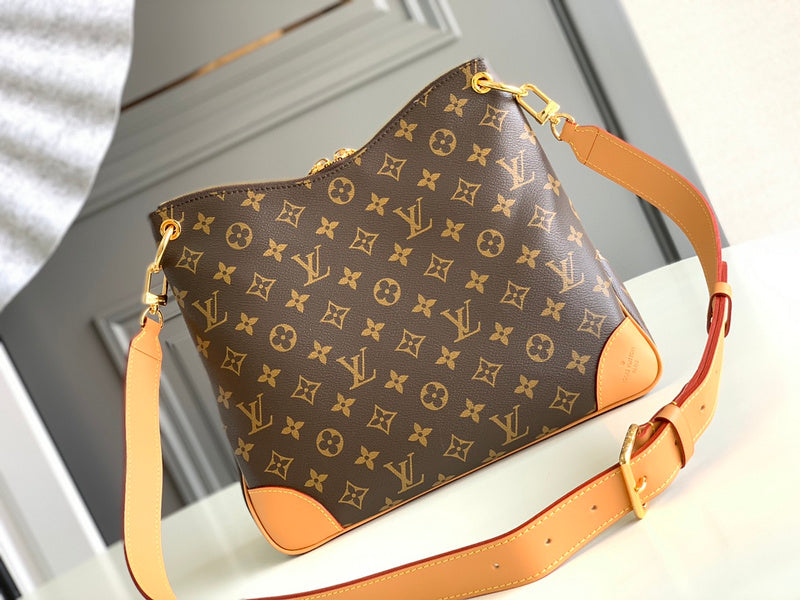 I W Fashion Lu-Vi Bags - 16862