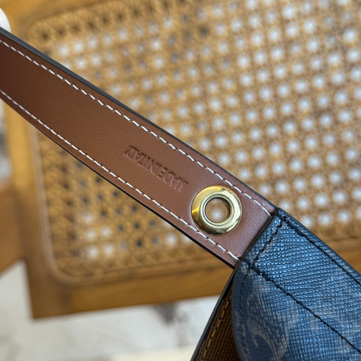 CEL CUBE BAG