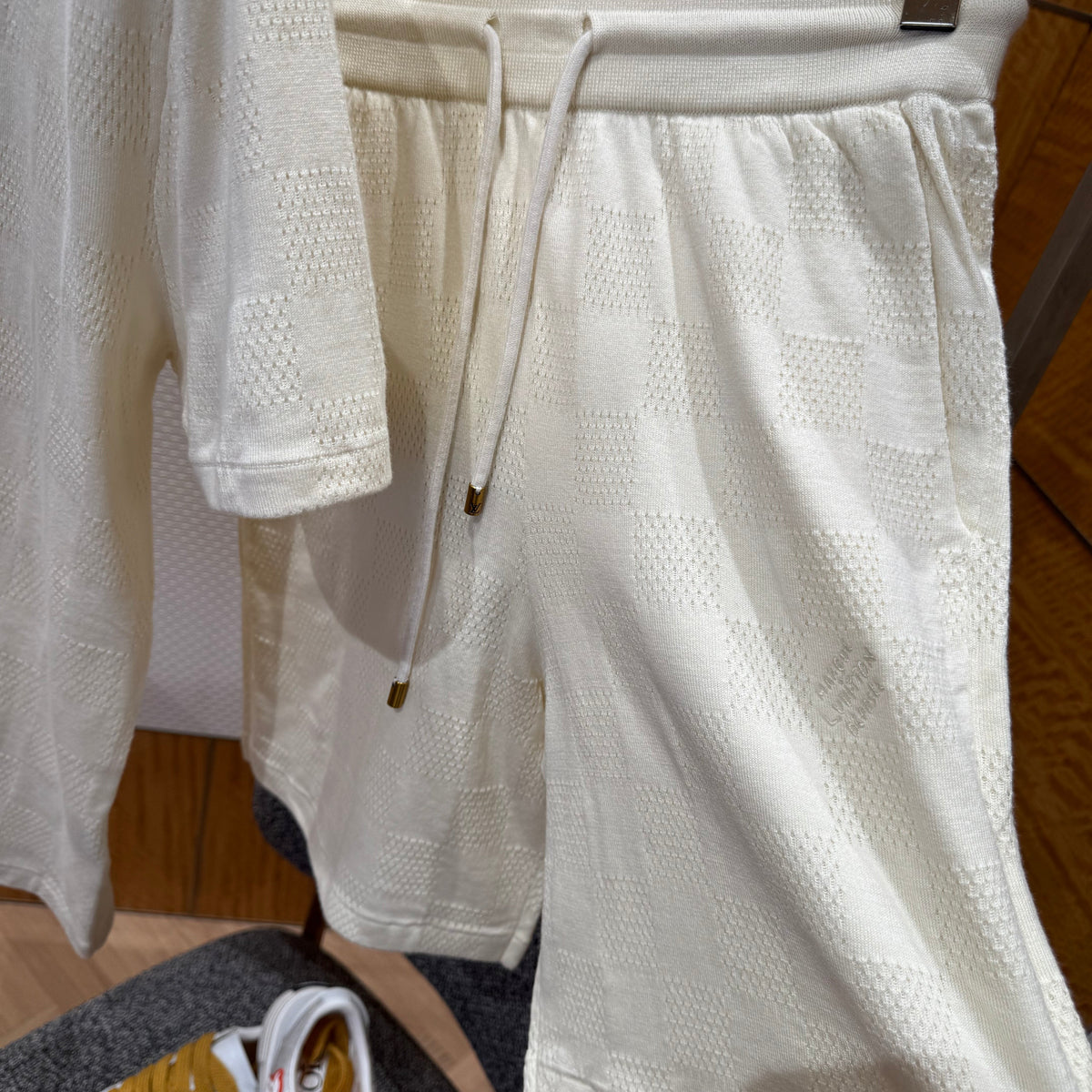 LOU SHORTS