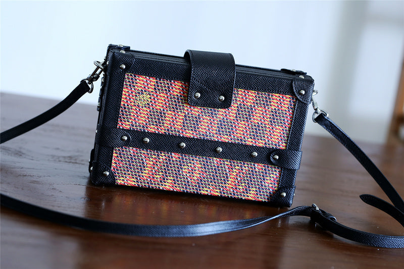 I W Fashion Lu-Vi bags - 8213
