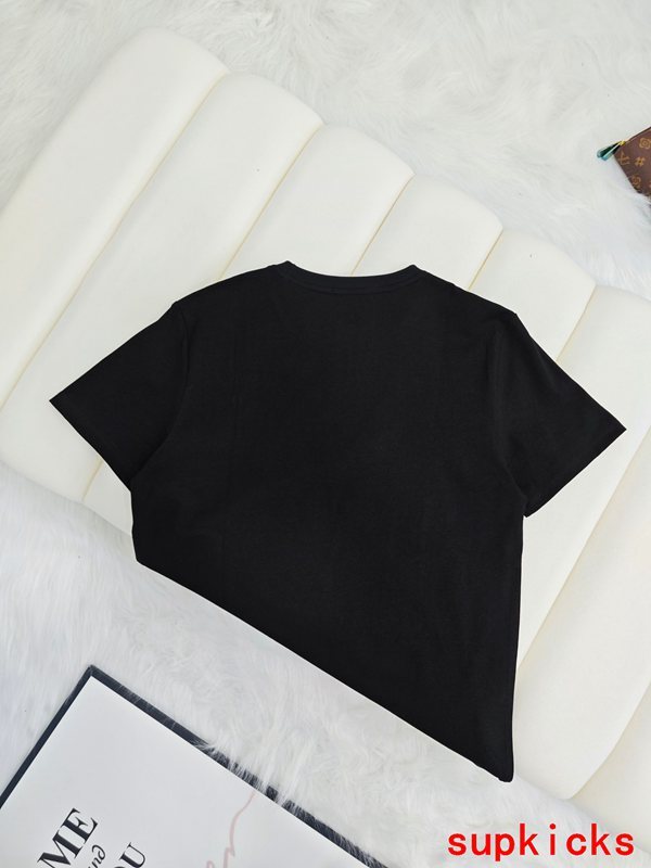 Moncler Luxury Cloth