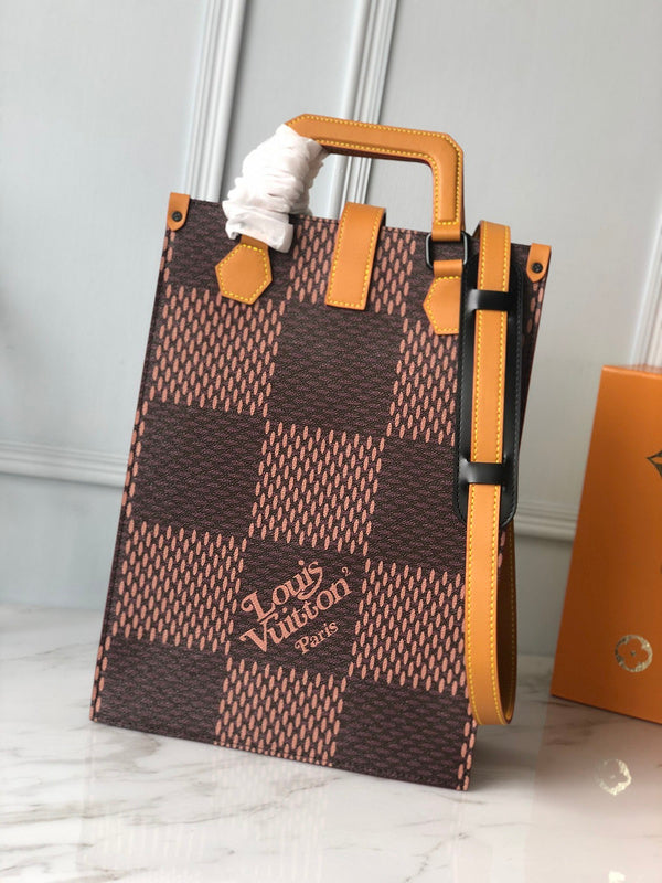 I W Fashion Lu-Vi bags - 17786