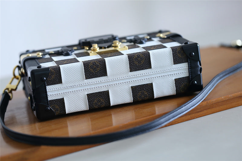 I W Fashion Lu-Vi bags - 8221