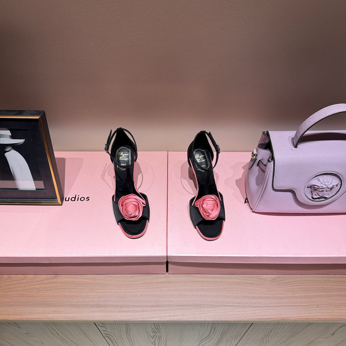 ROGER V HEELS