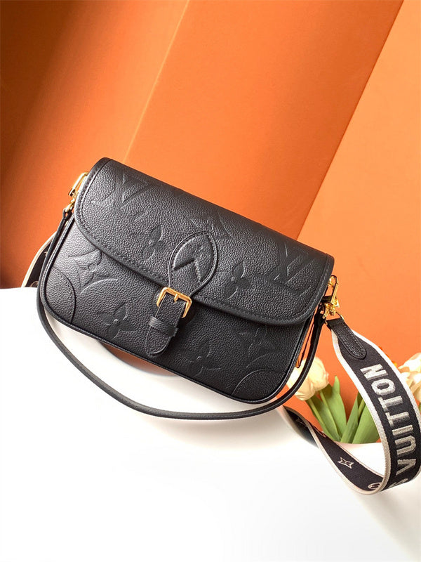 PHA - LOV Bags - 531