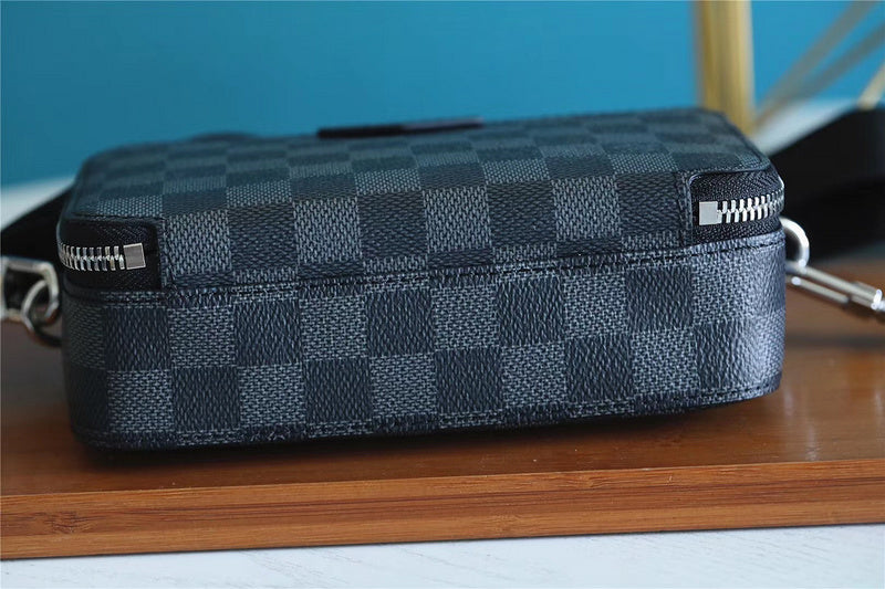I W Fashion Lu-Vi bags - 10241