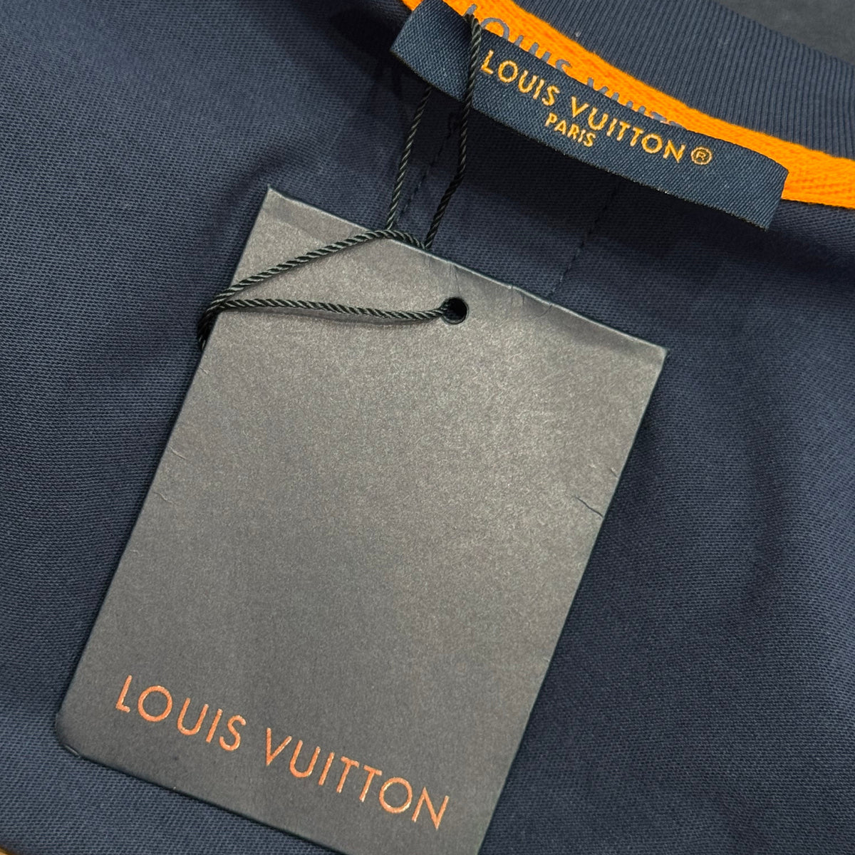LOU T-SHIRT