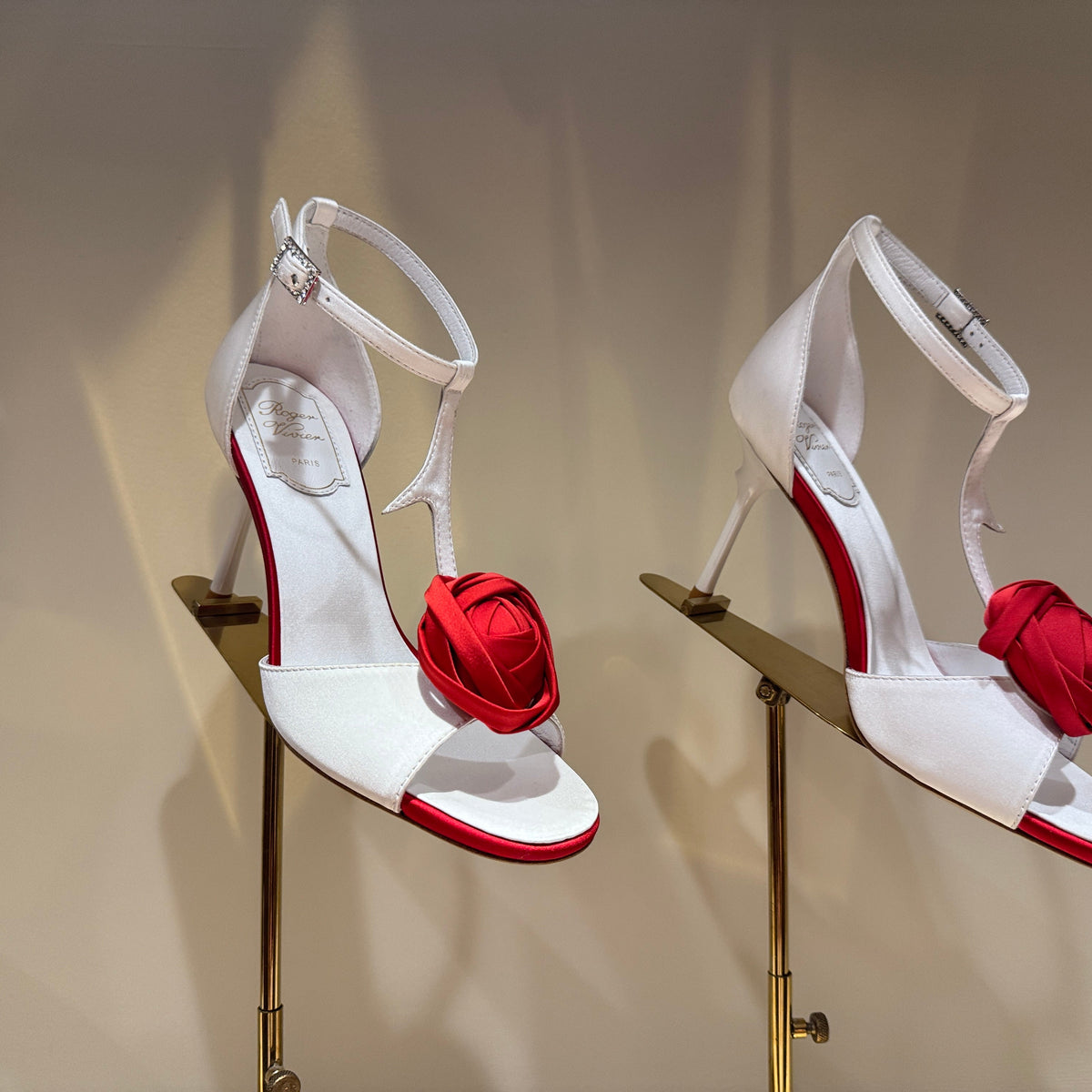 ROGER V HEELS