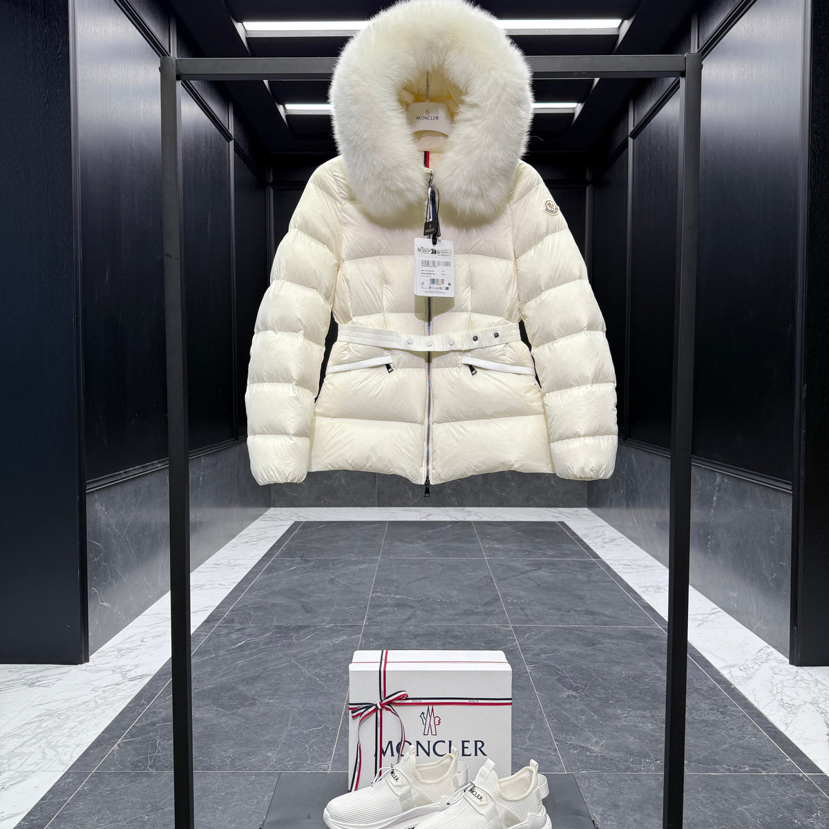 MONC BOED JACKET