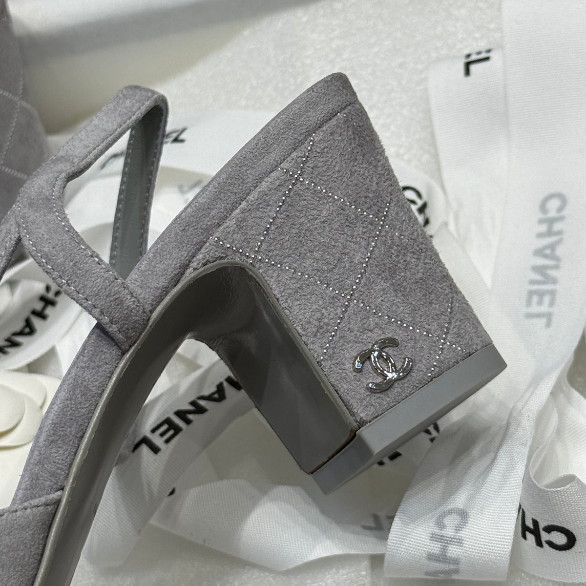 CC SLINGBACK PUMPS