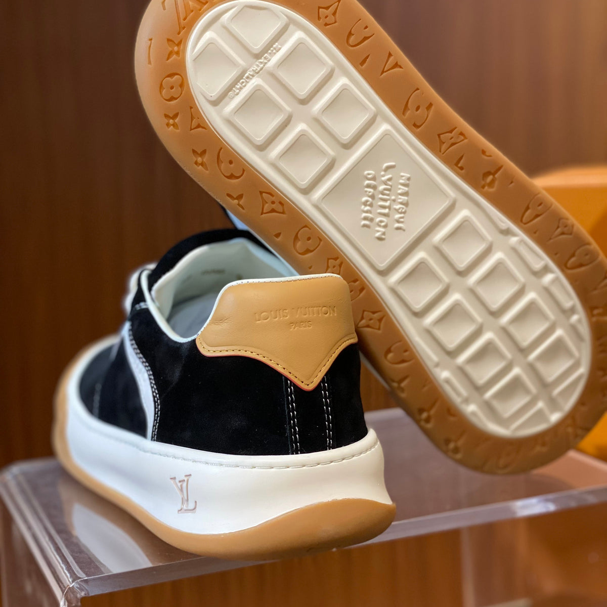 LOU TILTED SNEAKERS