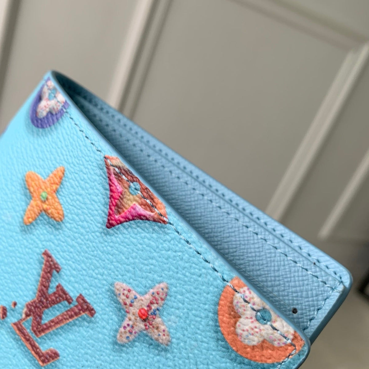 LOU SLENDER WALLET