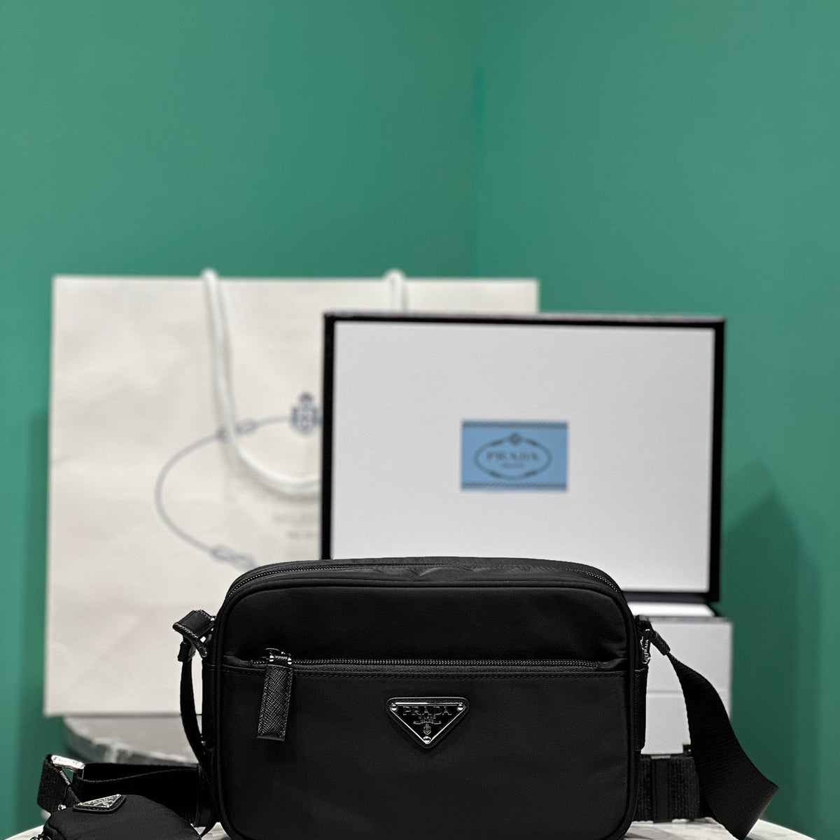 PD RE-NYLON SHOULDER BAG