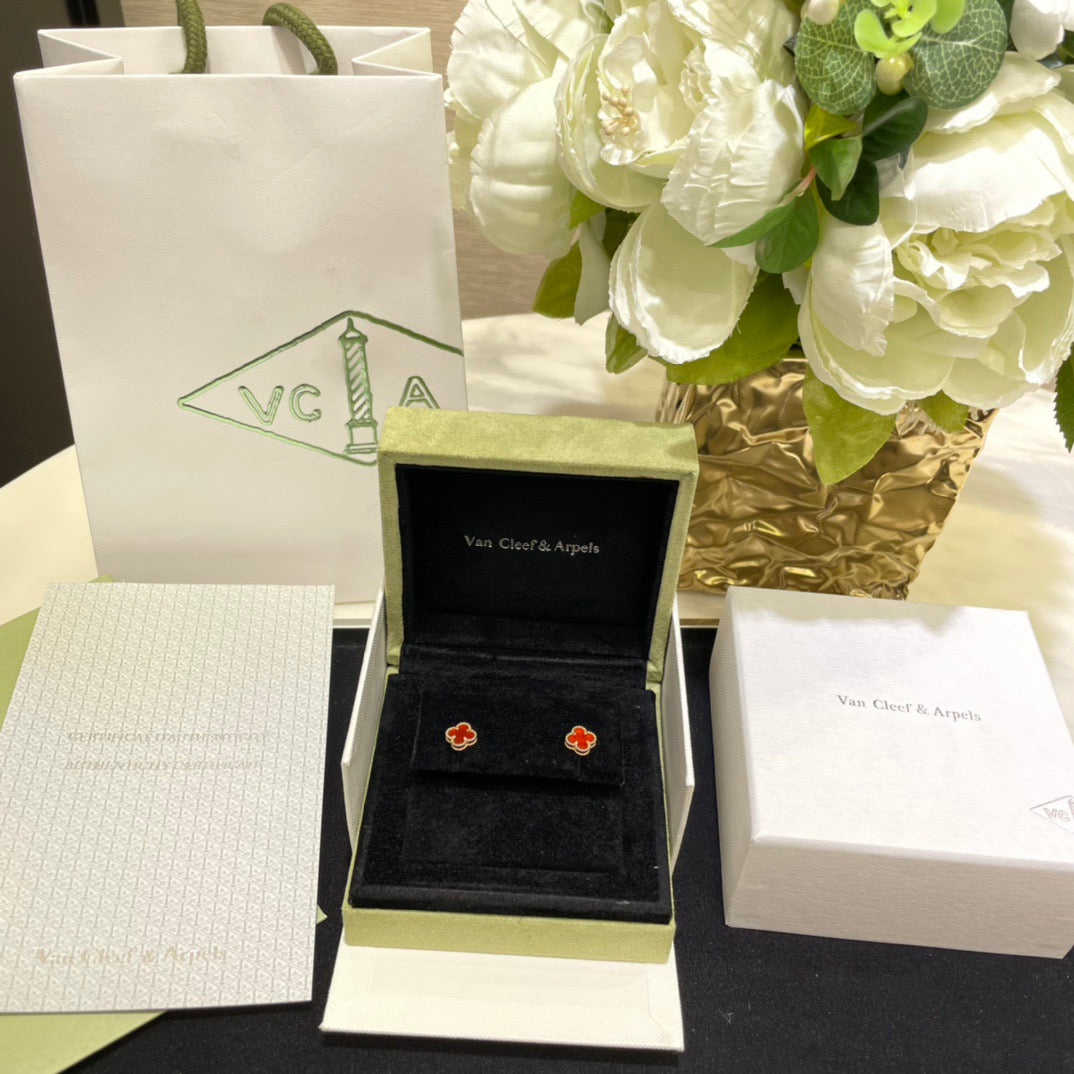 VAN C EARRINGS
