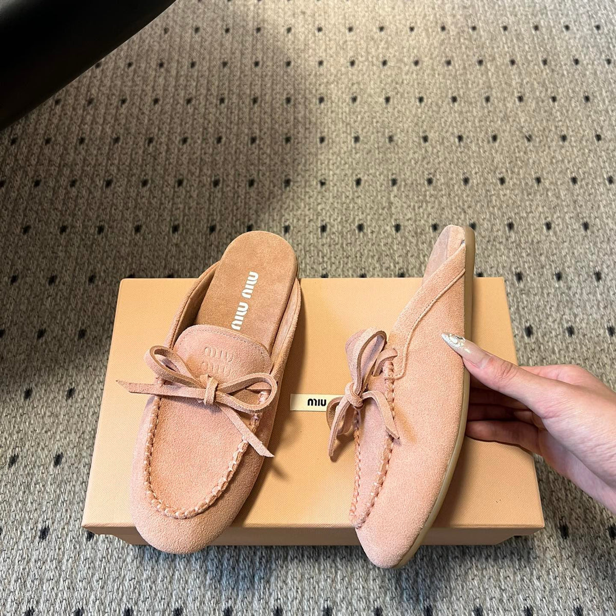 MIU M SUEDE MULES