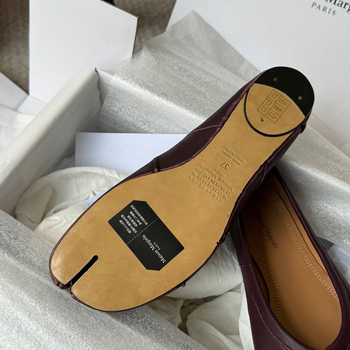 MAISON M TABI BALLET FLATS