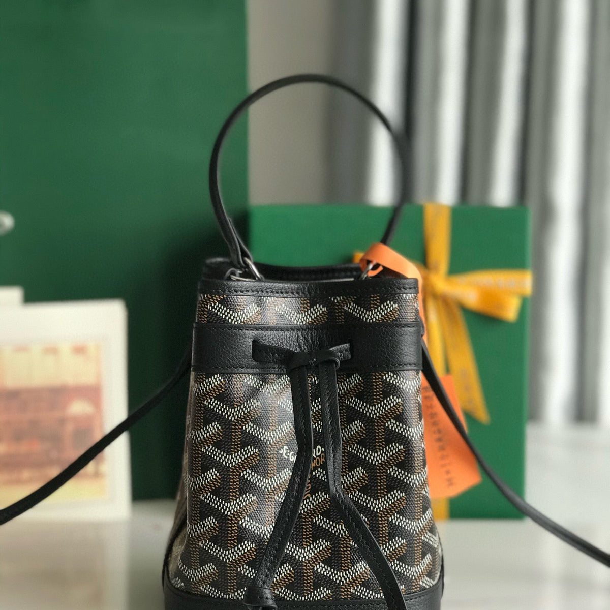 GOYA PETIT FLOT MINI BUCKET BAG