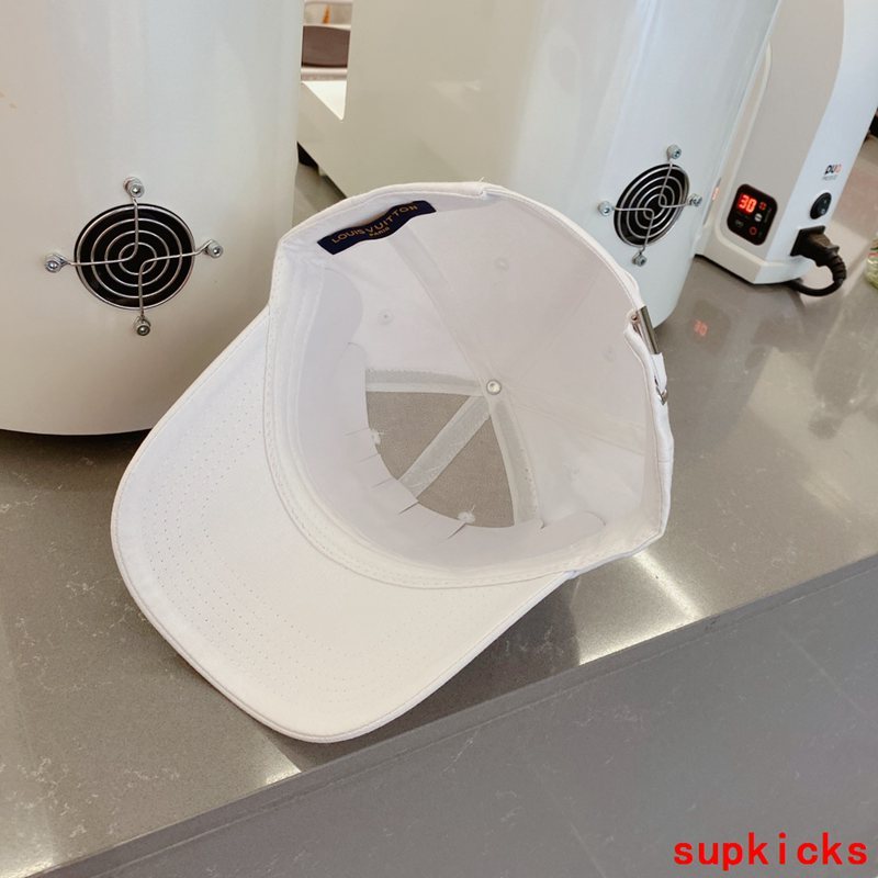 Louis Vuitton Luxury Cap