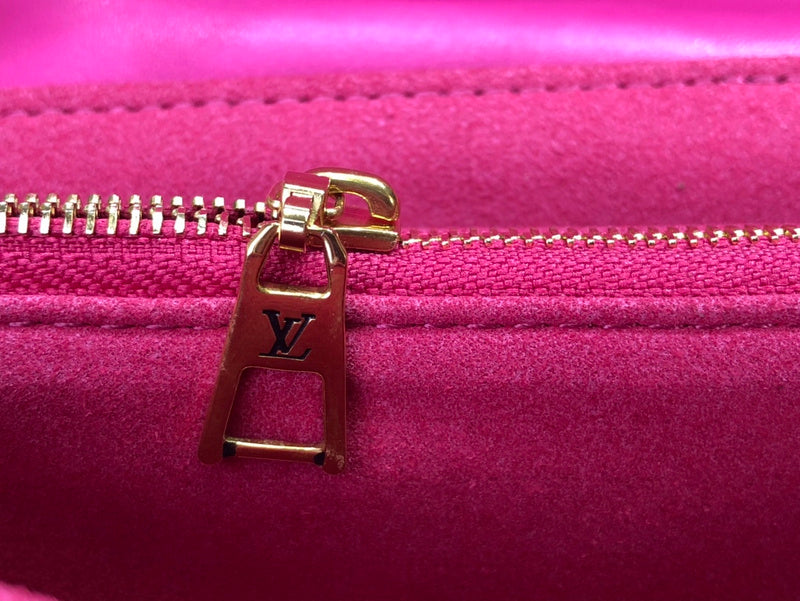 I W Fashion Lu-Vi bags - 17479