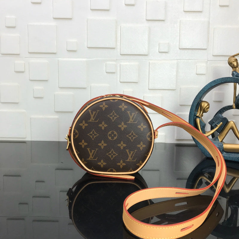 I W Fashion Lu-Vi bags - 17484