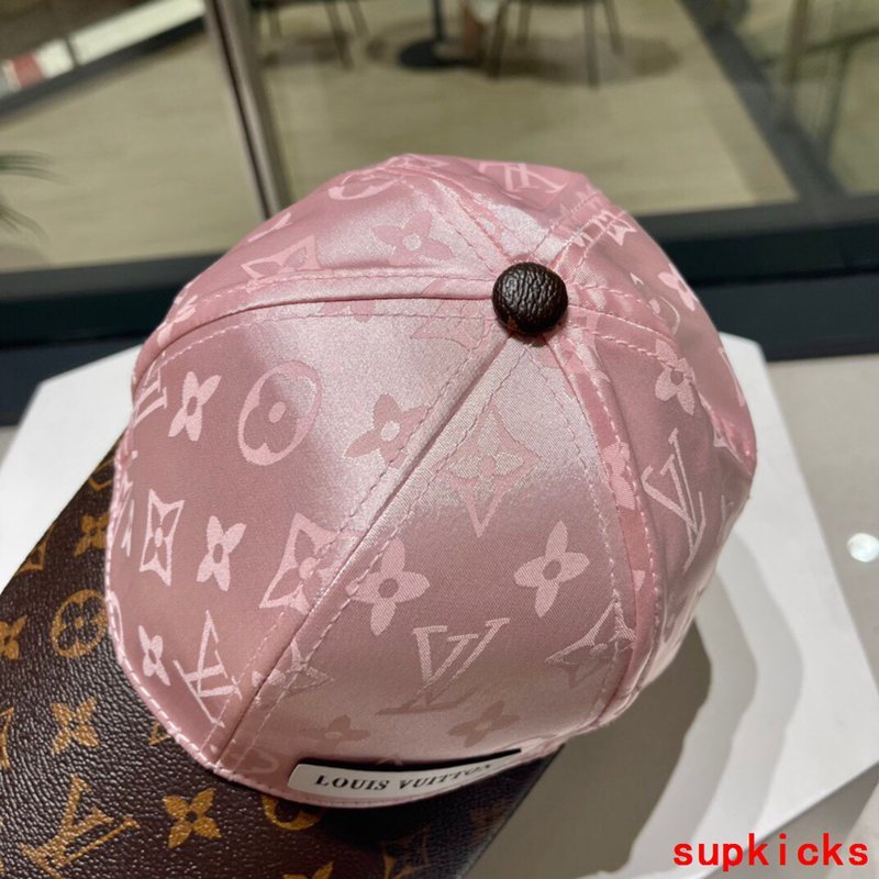 Louis Vuitton Luxury Cap