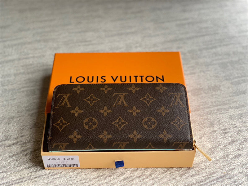 PHA - LOV Bags - 452