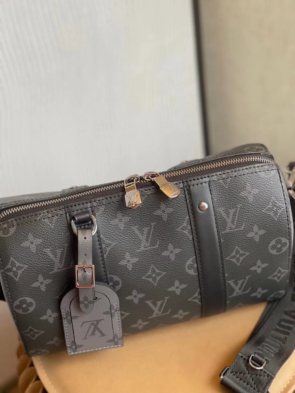 I W Fashion Lu-Vi bags - 17066
