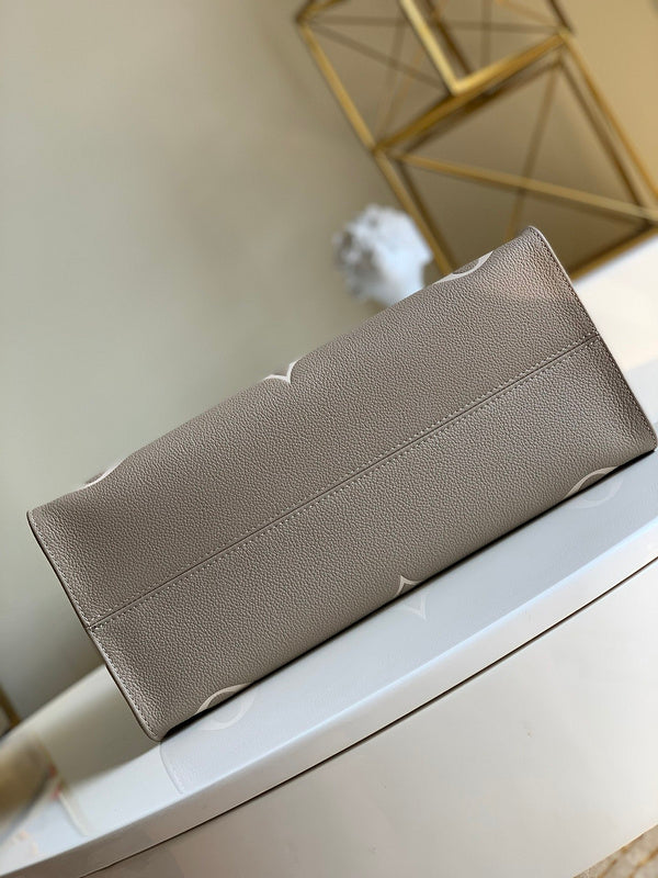 I W Fashion Lu-Vi bags - 17165