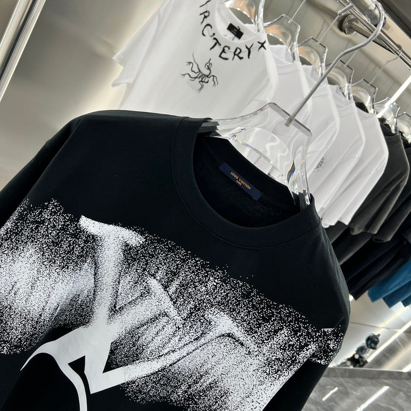 Louis Vuittion Luxury T-Shirt