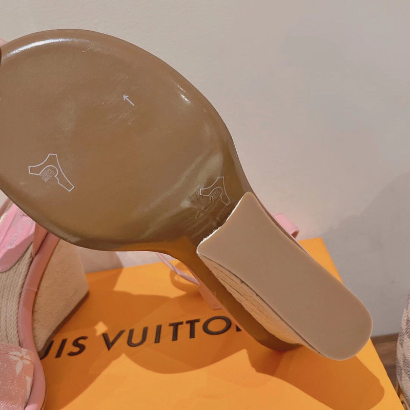 Louis Vuittion Luxury Shoes