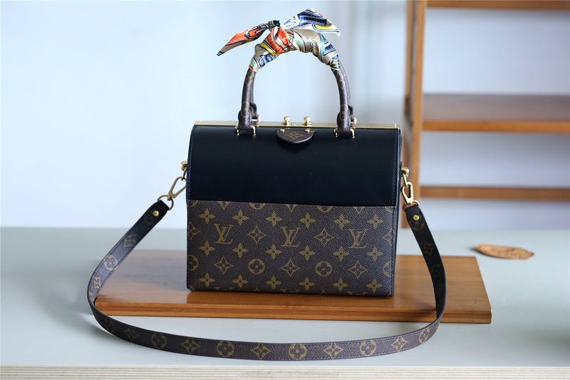 I W Fashion Lu-Vi bags - 8181