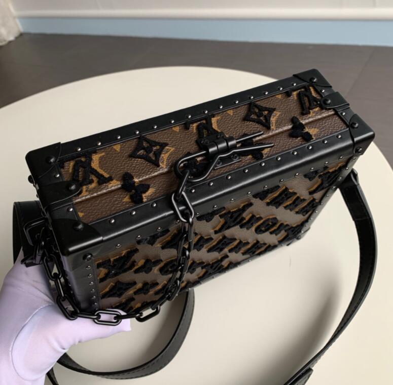 Ava’s Mode - LOV Bags - 2492