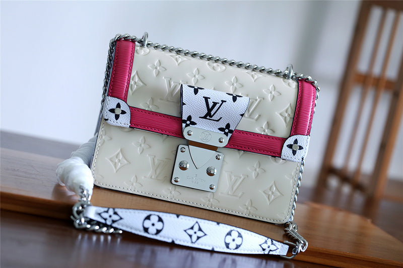 I W Fashion Lu-Vi bags - 8042
