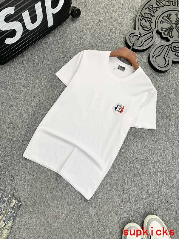 Moncler Luxury Cloth