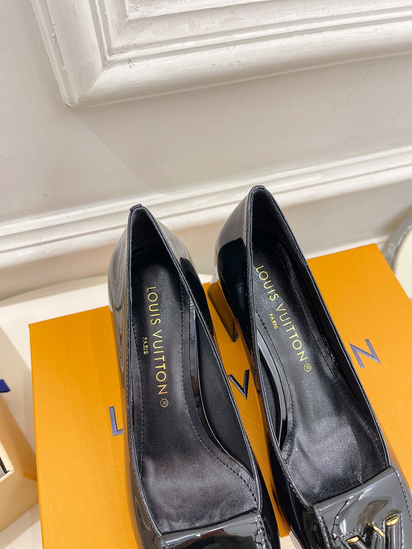 Louis Vuittion Luxury Shoes