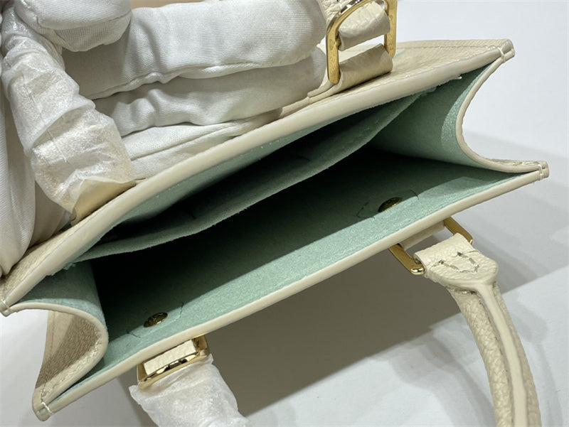 PHA - LOV Bags - 055