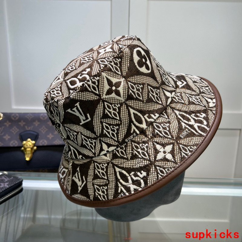 Louis Vuitton Luxury Cap