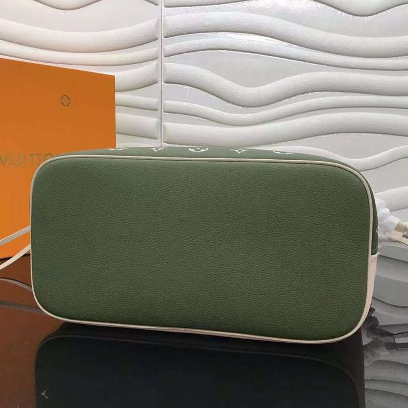 LOV2 Bags - Luxurious Bags  651