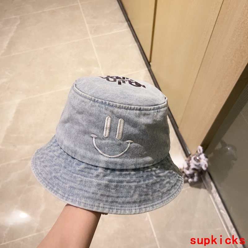 Louis Vuitton Luxury Cap