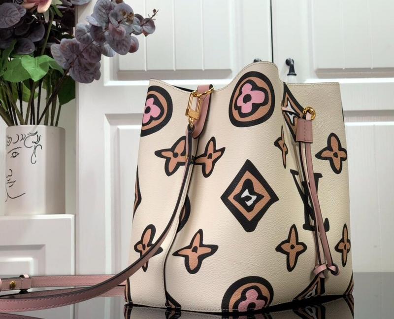 Ava’s Mode - LOV Bags - 2340