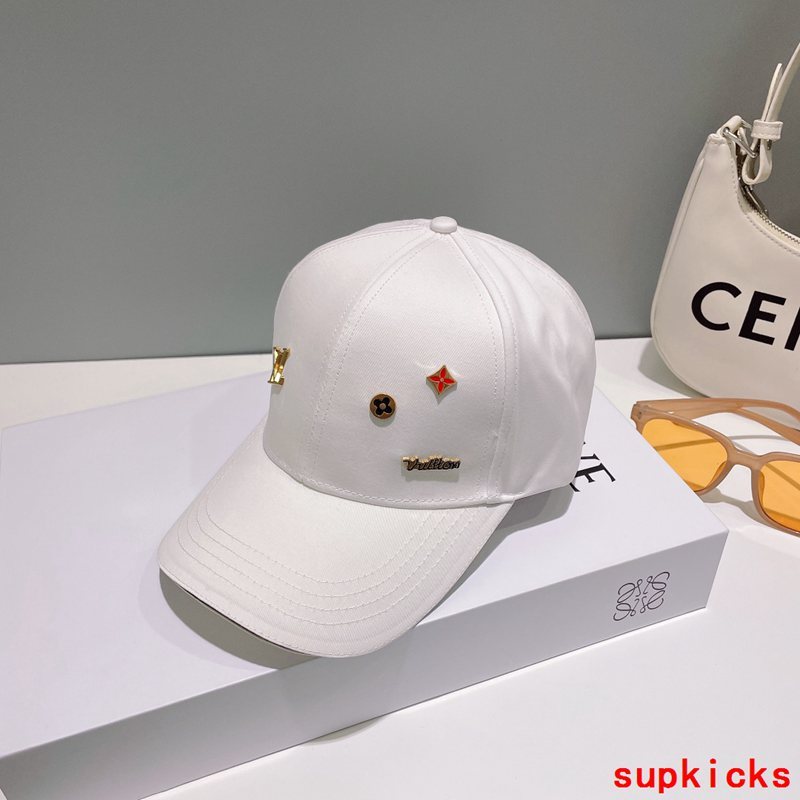 Louis Vuitton Luxury Cap