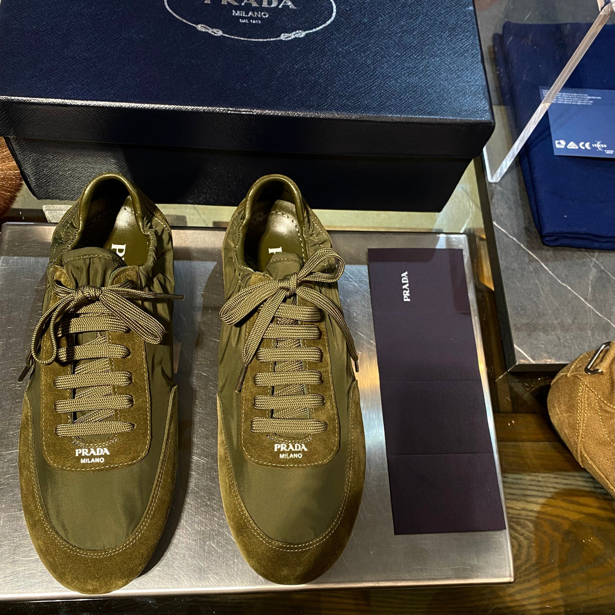 PD COLLAPSE SNEAKER